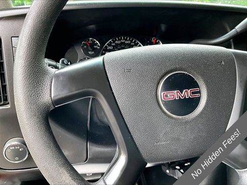 Used 2013 GMC Savana 1500 RWD image 15