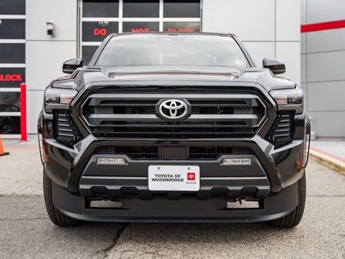 New 2026 Toyota Tacoma SR5 image 2