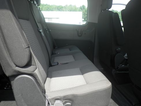 Used 2024 Ford Transit 350 XLT image 21