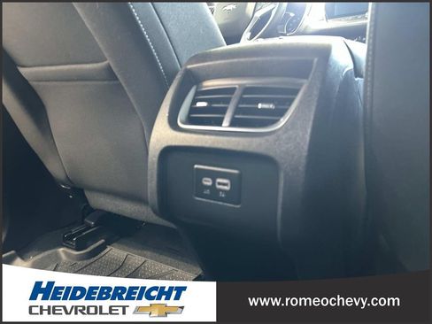 Used 2023 Chevrolet Blazer LT w/ Convenience Package AWD/4WD image 17