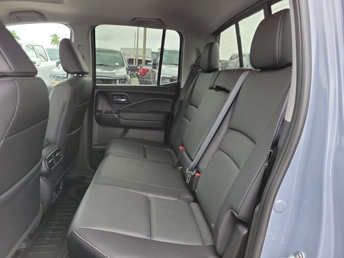 Used 2025 Honda Ridgeline RTL image 19