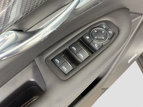 Used 2024 Cadillac XT6 Sport AWD/4WD image 19