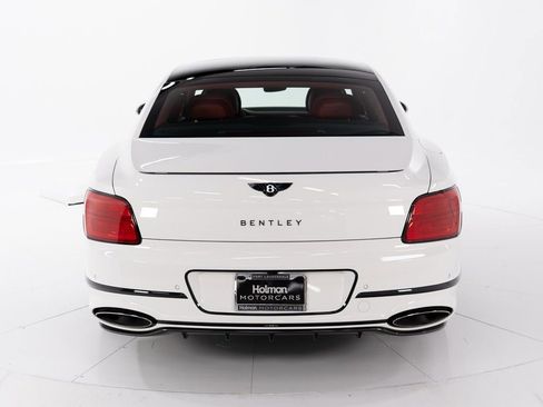 New 2026 Bentley Flying Spur Azure image 4