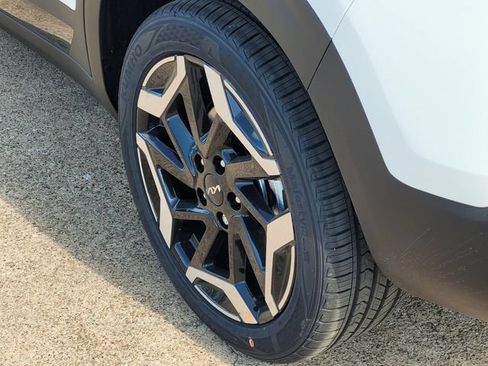 New 2026 Kia Seltos SX AWD/4WD image 5