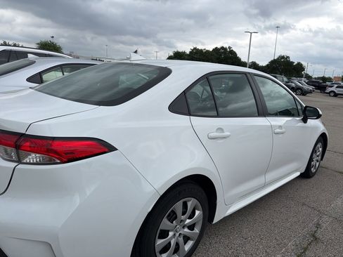 Used 2024 Toyota Corolla LE image 6