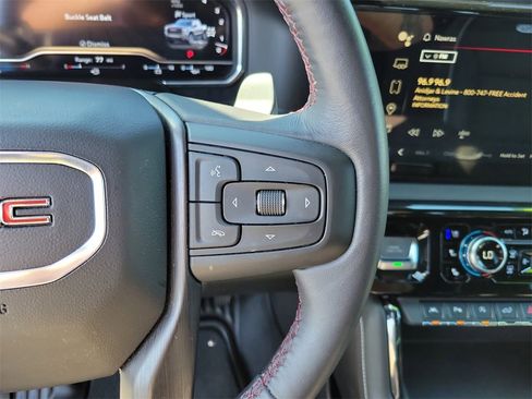 Used 2024 GMC Sierra 1500 AT4X image 29