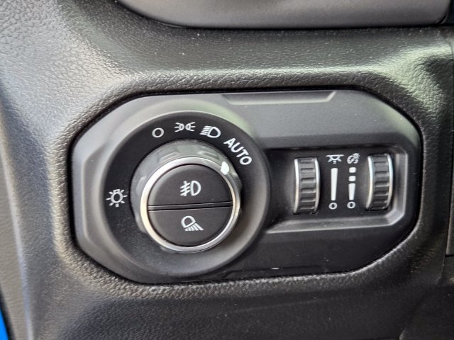 Used 2022 Jeep Gladiator Sport AWD/4WD image 26