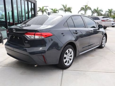 Used 2024 Toyota Corolla LE FWD image 3