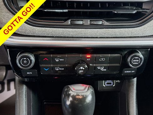Used 2022 Jeep Compass Latitude AWD/4WD image 15