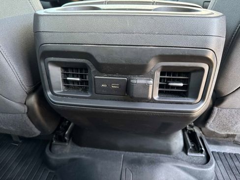 Used 2022 Chevrolet Silverado 1500 LT Trail Boss image 21