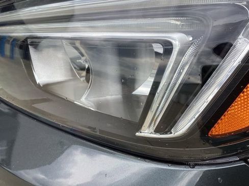 Used 2017 Buick Encore Preferred image 5