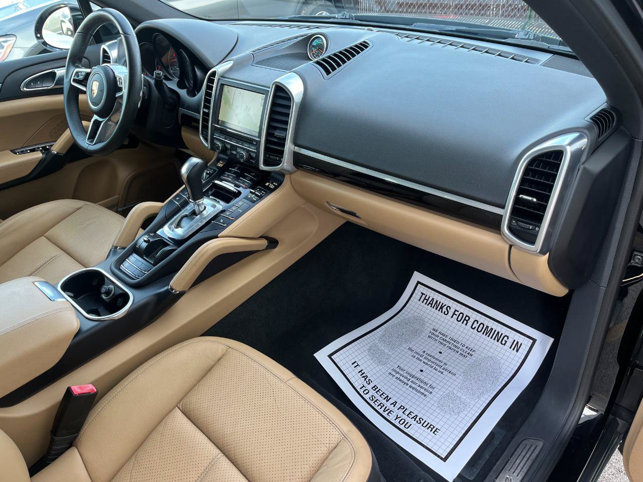 Used 2016 Porsche Cayenne Diesel AWD/4WD image 38
