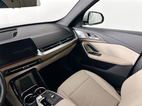 Certified 2023 BMW X1 xDrive28i w/ Premium Package image 24