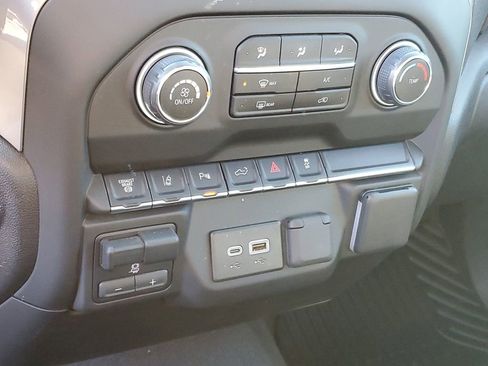 Certified 2024 Chevrolet Silverado 2500 Custom w/ Custom Value Package image 19