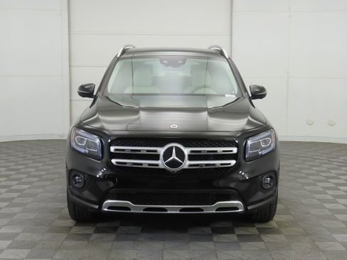 Certified 2023 Mercedes-Benz GLB 250 image 2
