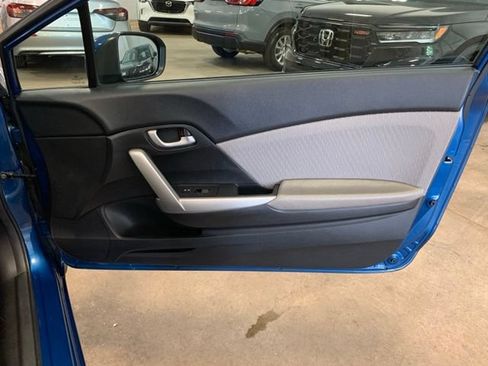 Used 2014 Honda Civic LX image 29