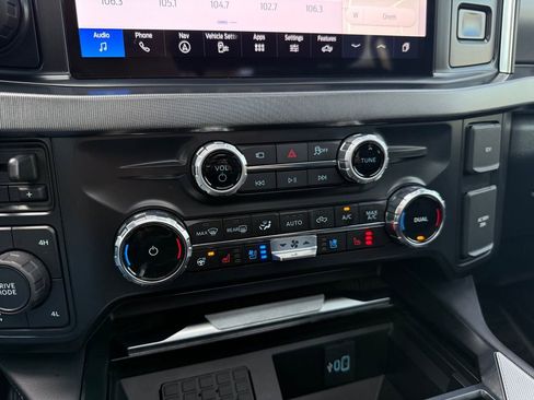 Used 2025 Ford F350 Platinum image 47