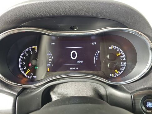 Certified 2020 Jeep Grand Cherokee Laredo image 15