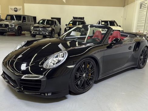 Used 2014 Porsche 911 Turbo S AWD/4WD image 4