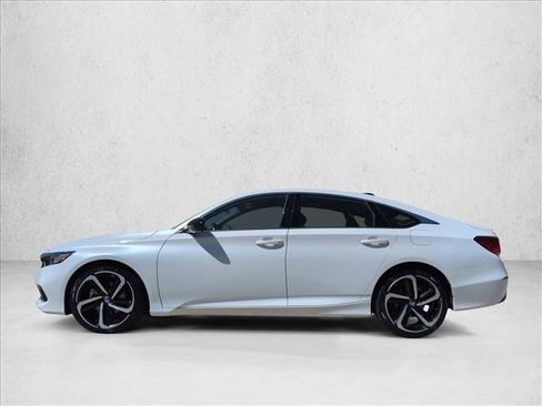 Used 2022 Honda Accord Sport image 8