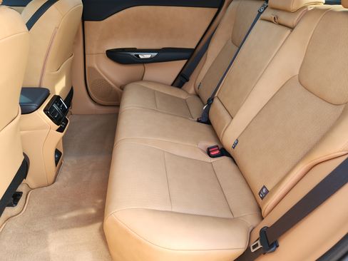 Used 2024 Lexus RZ 300e Premium image 37