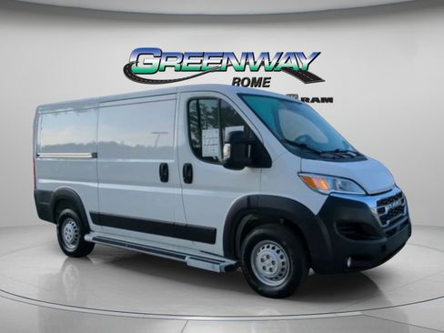 Used 2025 RAM ProMaster 2500 w/ U-Haul Equipment Group FWD image 2