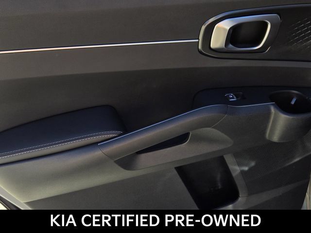Certified 2026 Kia Sorento S w/ S Panoramic Sunroof Package FWD image 11