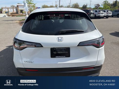 Used 2024 Honda HR-V LX image 7