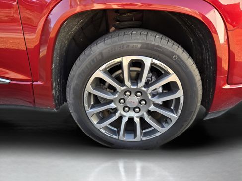 Used 2021 GMC Acadia Denali w/ Denali Technology Package image 26