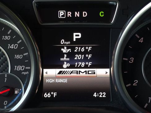 Used 2017 Mercedes-Benz G 63 AMG 4MATIC image 31