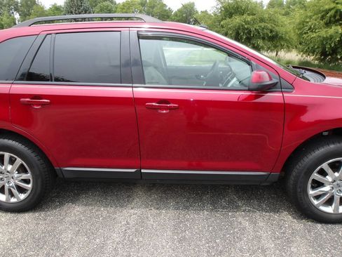 Used 2013 Ford Edge SEL image 33