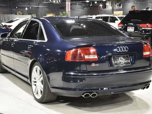 Used 2007 Audi S8 image 5