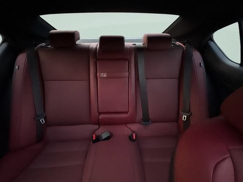 Used 2025 Lexus IS 350 F Sport RWD image 10
