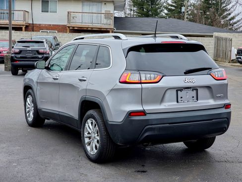 Used 2019 Jeep Cherokee Latitude w/ Popular Appearance Group image 12