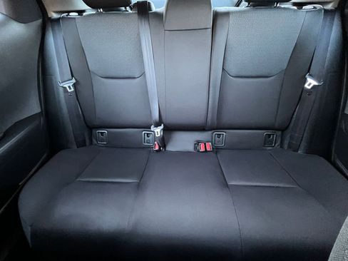 Used 2025 Toyota Prius LE image 38