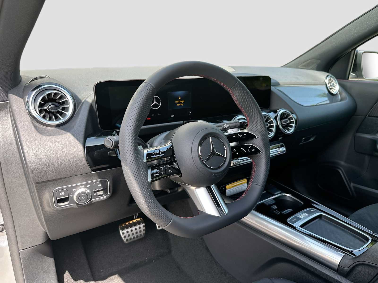 Used 2026 Mercedes-Benz GLA 250 image 9