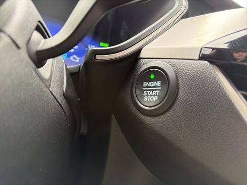 Used 2022 Ford Escape SEL w/ Technology Package image 38