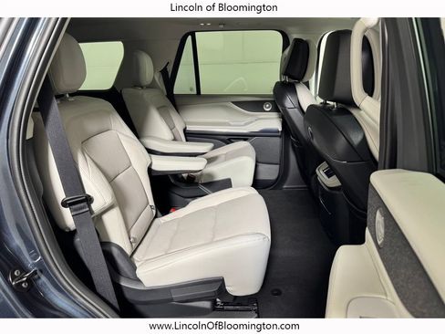 New 2026 Lincoln Navigator Reserve AWD/4WD image 11