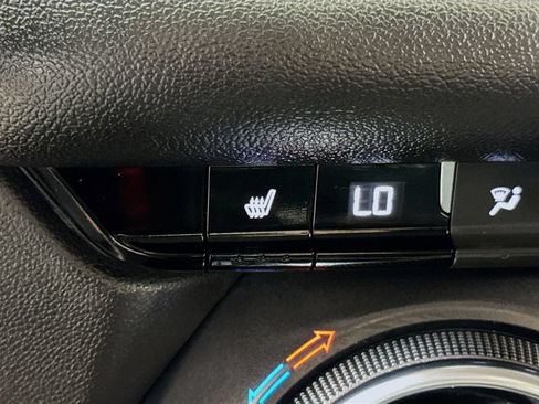 Certified 2024 Chevrolet Blazer LT FWD image 17