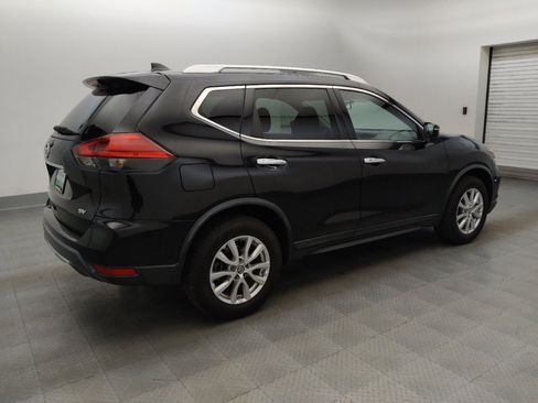 Used 2017 Nissan Rogue SV FWD image 10