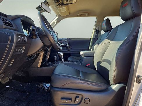 Used 2024 Toyota 4Runner TRD Off-Road Premium image 24