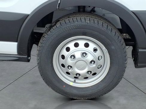 New 2026 Ford Transit 250 148 Medium Roof Extended AWD image 9