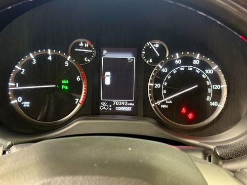 Used 2023 Lexus GX 460 Luxury w/ Sport Design Package AWD/4WD image 39