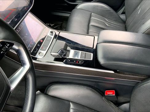 Used 2021 Audi A8 L 4.0T w/ Executive Plus Package image 13