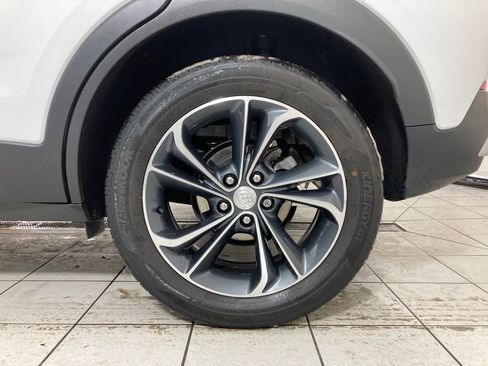 Used 2022 Buick Encore GX Select image 27