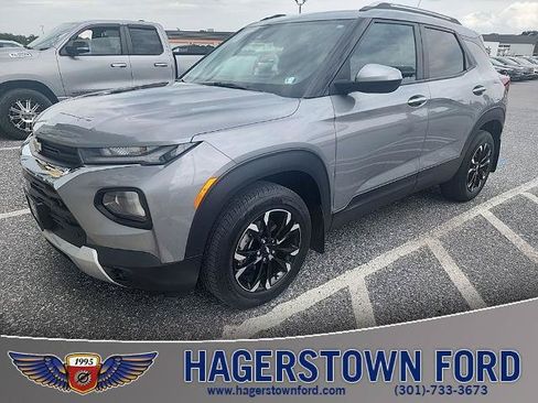Used 2023 Chevrolet TrailBlazer LT AWD/4WD image 1