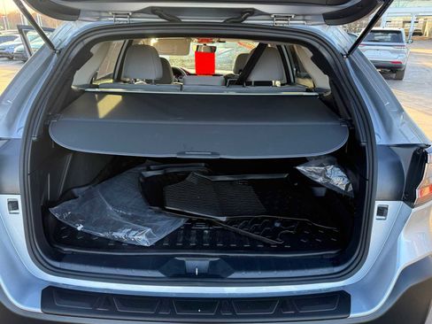 Certified 2025 Subaru Outback Premium w/ Popular Package #1A image 18