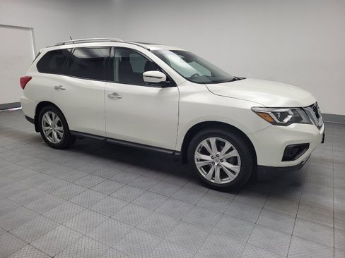 Used 2018 Nissan Pathfinder SL w/ SL Premium Package AWD/4WD image 11