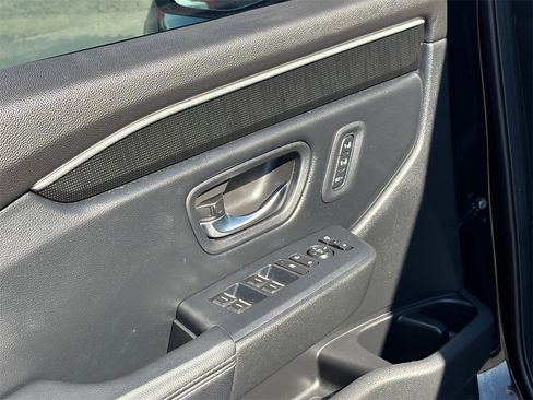 Used 2023 Honda Pilot Elite image 26