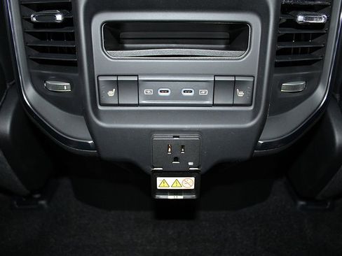 New 2026 RAM 1500 Laramie w/ Night Edition AWD/4WD image 42